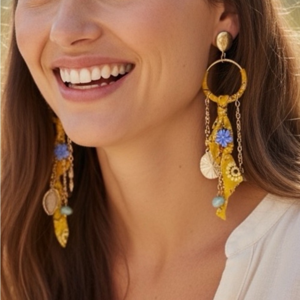 Free People Juniper Hoop Dangle Earrings NWT - Picture 2 of 4